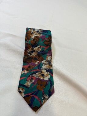 Viaggio 100% Silk Tie Floral Abstract Multicolor Vintage Men's Necktie